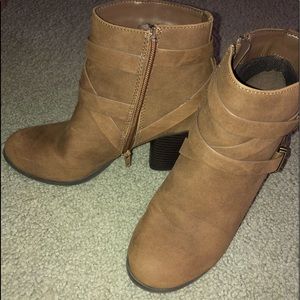 Women’s booties